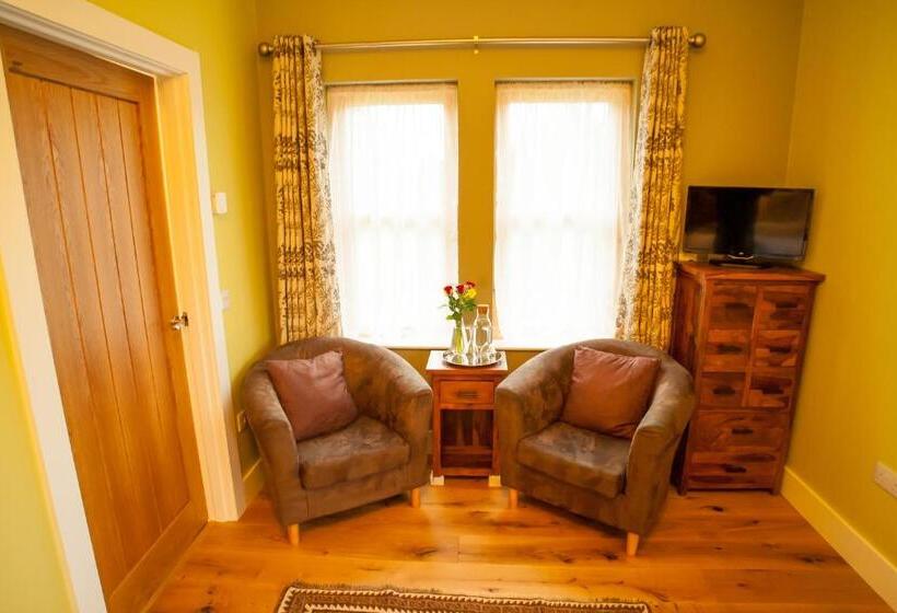 带2个卧室的套房, Ceo Mara Croft B&b & 2 Luxury Cabins