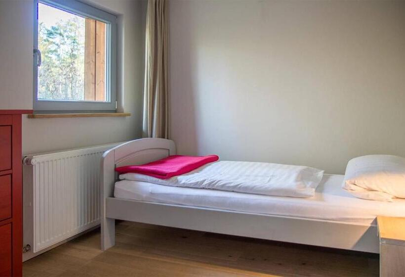 بنجلو عائلى, Biohotel Spöktal