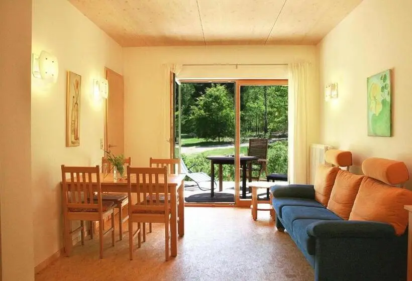 Comfort-huoneisto 2 Makuuhuonetta, Biohotel Spöktal