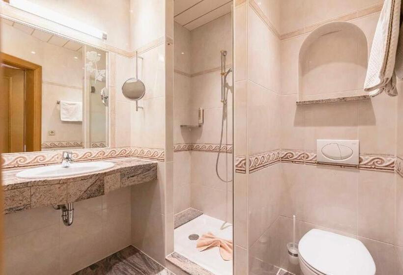 Номер Комфорт, Alpenhof Krün