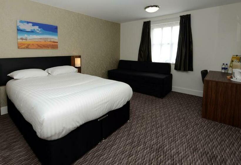 ファミリールーム, Fallow Field, Telford By Marston's Inns