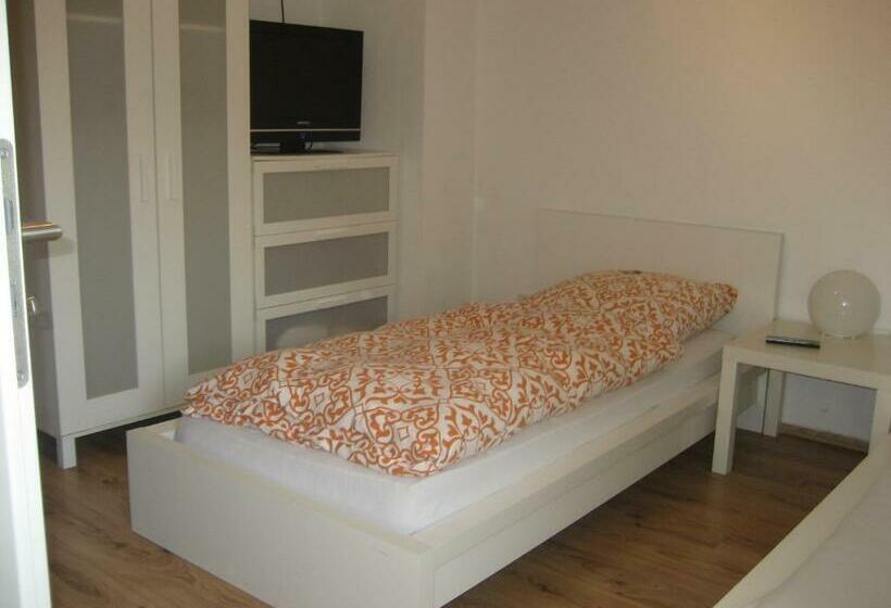 Номер Стандарт Индивидуальный, Hoffmann