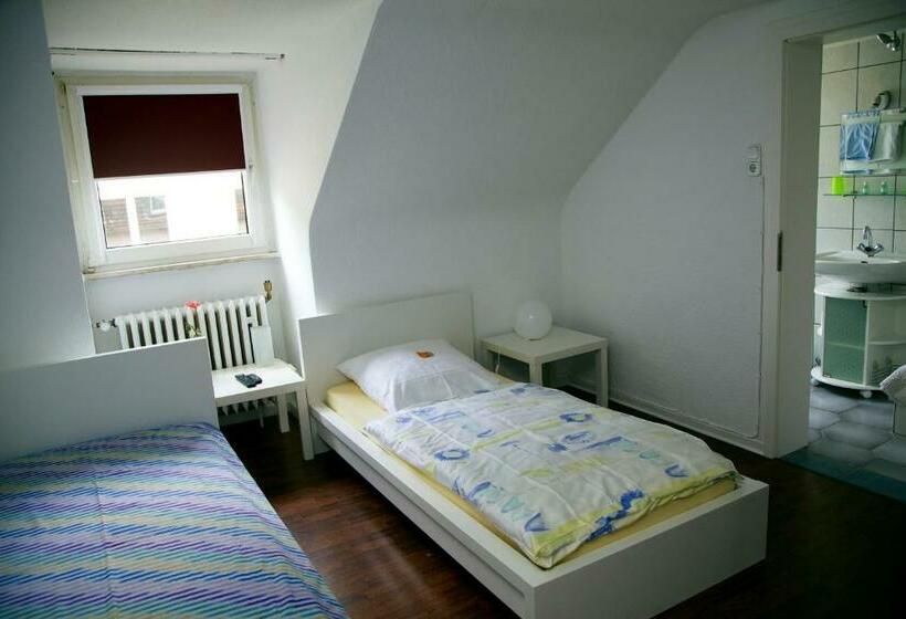 Номер Стандарт, Hoffmann