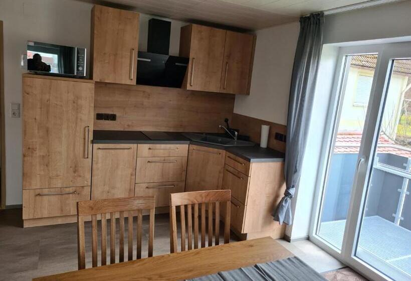 Апартаменты 1 Спальня, Pension Zum Grünen Wald