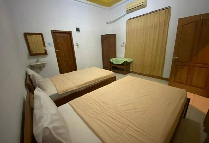 스탠다드 룸, Surya Hotel Labuan Bajo