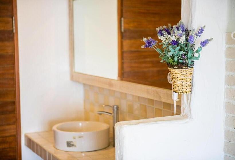 اتاق استاندارد با چشم‌انداز دریا, Mong Shan Homestay