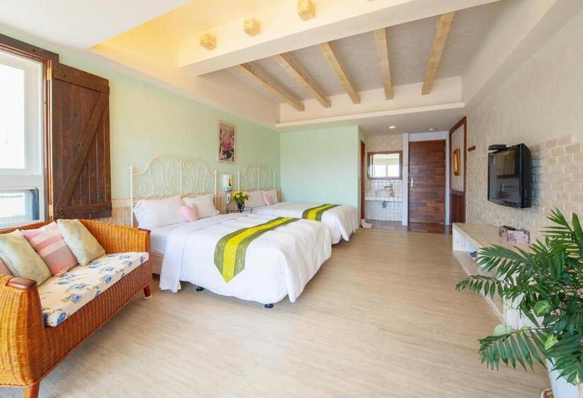 اتاق استاندارد چهارنفره با بالکن, Mong Shan Homestay