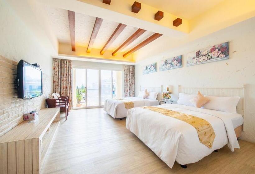 اتاق استاندارد چهارنفره با بالکن, Mong Shan Homestay