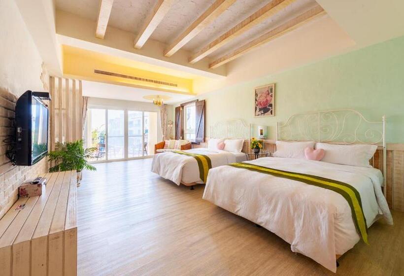 اتاق استاندارد چهارنفره با بالکن, Mong Shan Homestay