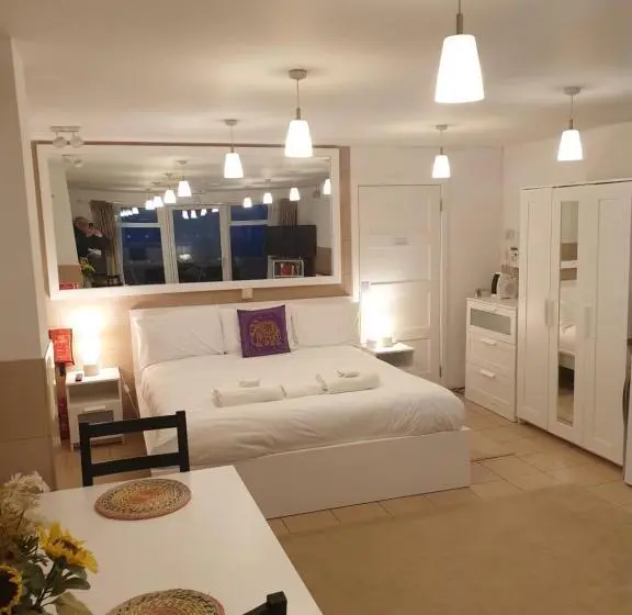 オーシャンビューデラックスルームバルコニー付き, Bayview Bed And Breakfast