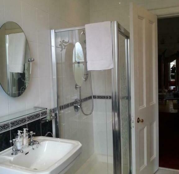 غرفة إقتصادية, Moorlands