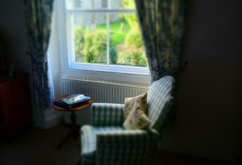 キングサイズベッドのスタンダードルーム, The Old Mill House