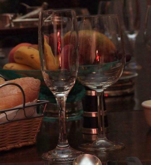 スタンダードルーム, Thrumster House