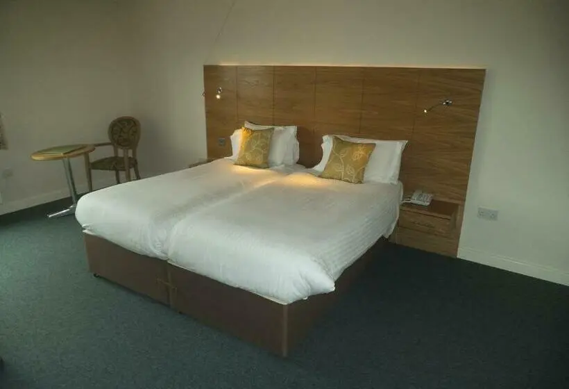 身障者適用スタンダードルーム, Croyde Bay Hotel Or Self Catering