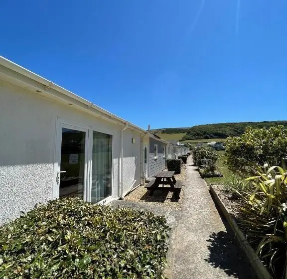 ２ベッドルームハウス, Croyde Bay Hotel Or Self Catering