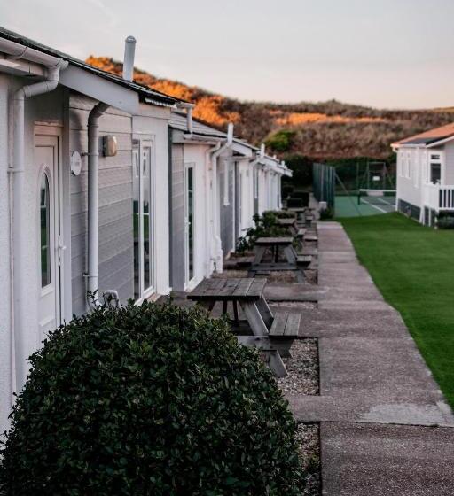 Хижина, Croyde Bay Hotel Or Self Catering