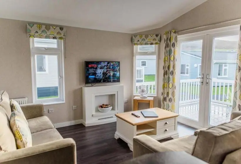 ３ベッドルームアパートメント, Croyde Bay Hotel Or Self Catering