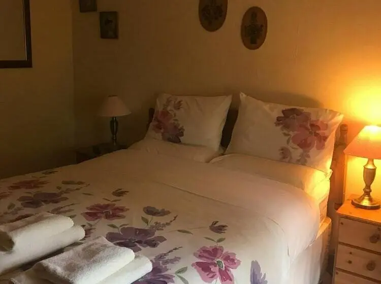 コンフォートルーム, Hosefield Bed And Breakfast