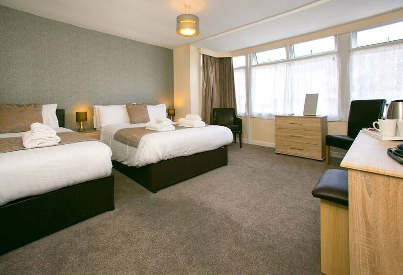 Семейный Номер, The Auckland