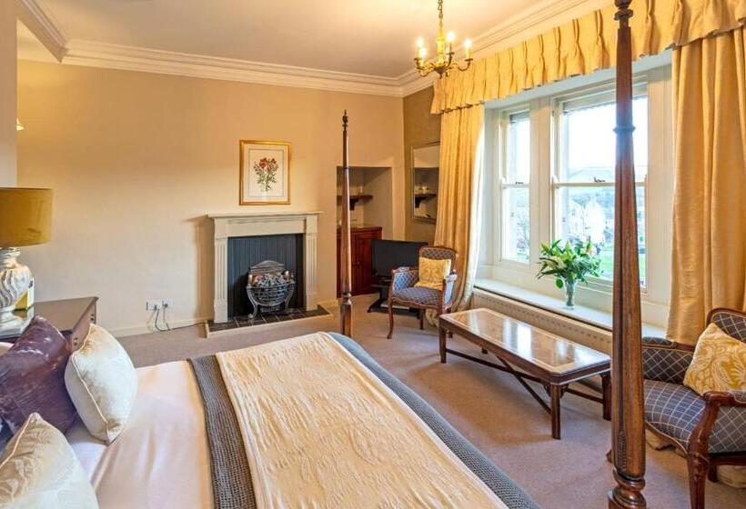 חדר דחוקס עם מיטת קינג, The Burgoyne