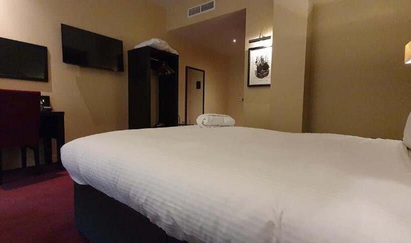 高级家庭房间, The John Francis Basset Wetherspoon