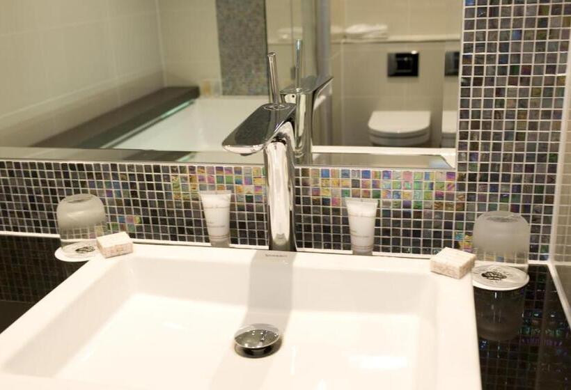 Семейный Номер Deluxe, The Lodge At Kingswood