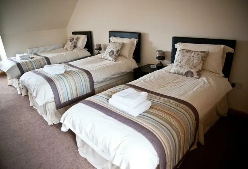 スタンダードトリプルルーム, Bamflatt Farm Bed & Breakfast