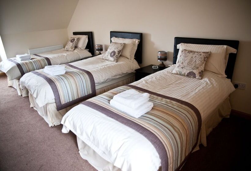 Номер Стандарт Трехместный, Bamflatt Farm Bed & Breakfast