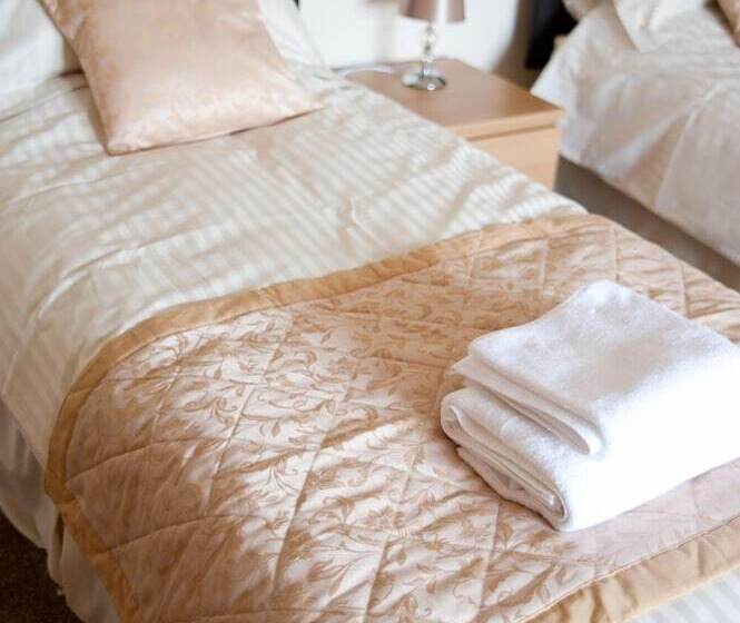 Номер Стандарт Трехместный, Bamflatt Farm Bed & Breakfast