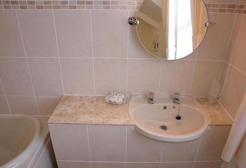 Chambre Standard, Cedar Lodge