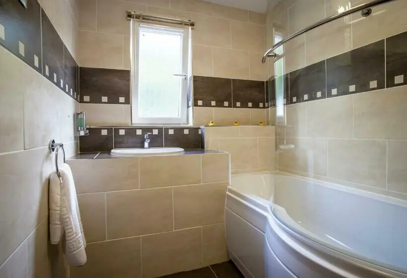 Standard-huone Järvinäkymä, Lochside Guest House