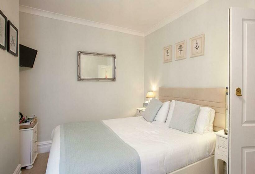 غرفة قياسية, The Castleton