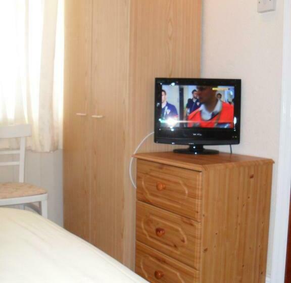 标准单人间, The Florida Guest House