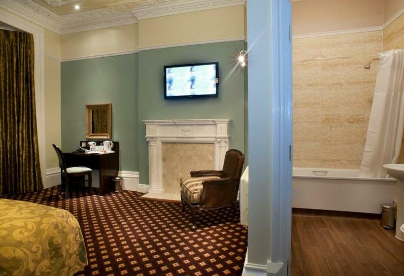 Семейный Номер, Cabot Court Hotel Wetherspoon