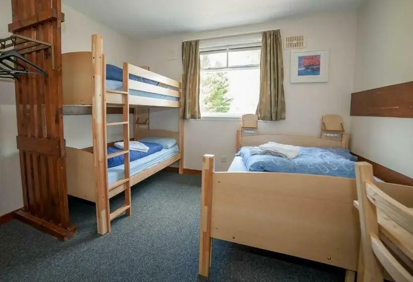 バスルーム共有のトリプルスタンダード, Crianlarich Youth Hostel