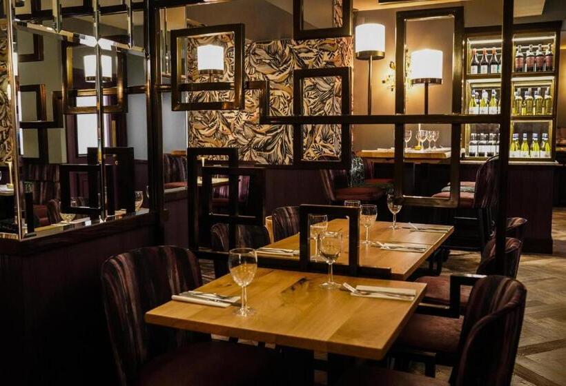 스탠다드 룸, Gwydyr