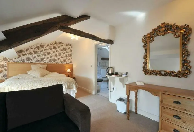 Family Room, Priory