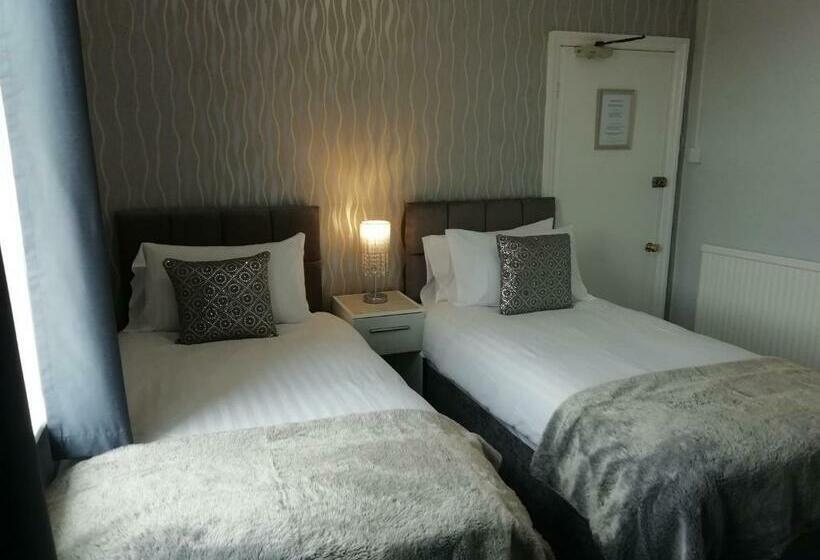 غرفة قياسية, Vallum House