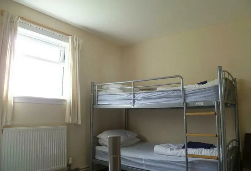Vuode Makuusalissa, Kirkwall Youth Hostel