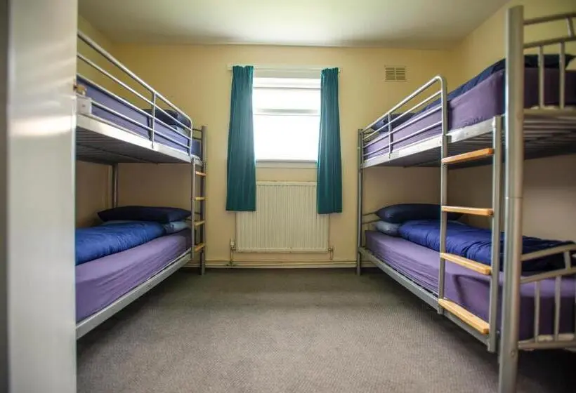 Vuode Makuusalissa, Kirkwall Youth Hostel