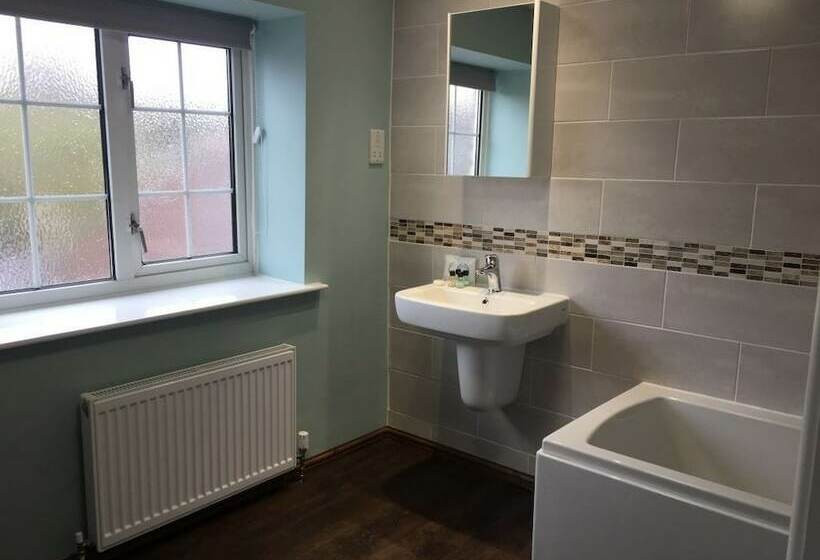 Номер Стандарт, Mullions 51 B&b