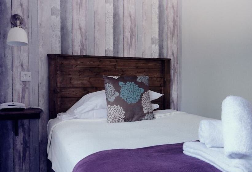 غرفة قياسية فردية, Mullions 51 B&b