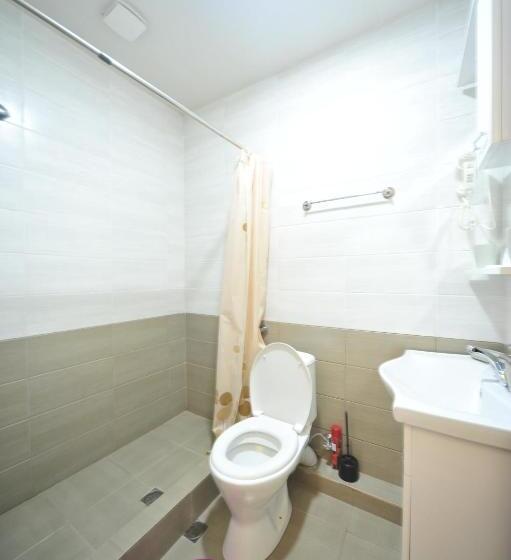 اتاق لوکس, Guest House Batumi Globus