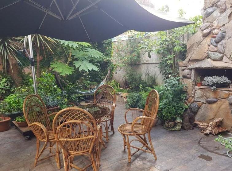 اتاق استاندارد با بالکن, Guest House Batumi Globus