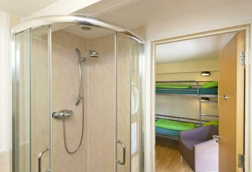 Perhehuone, Yha Okehampton   Partner