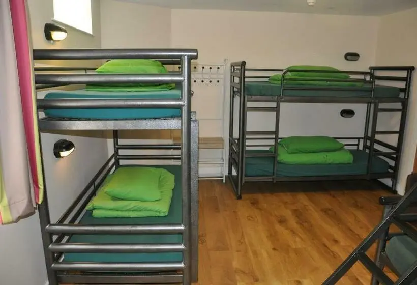 Chambre Familiale, Yha Okehampton   Partner