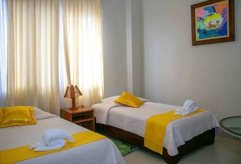 スタンダードルーム, El Rincón De George