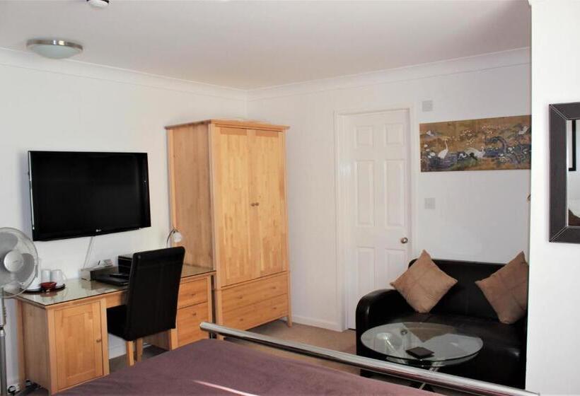 اتاق لوکس با تخت بزرگ, The P&m Paignton Residence