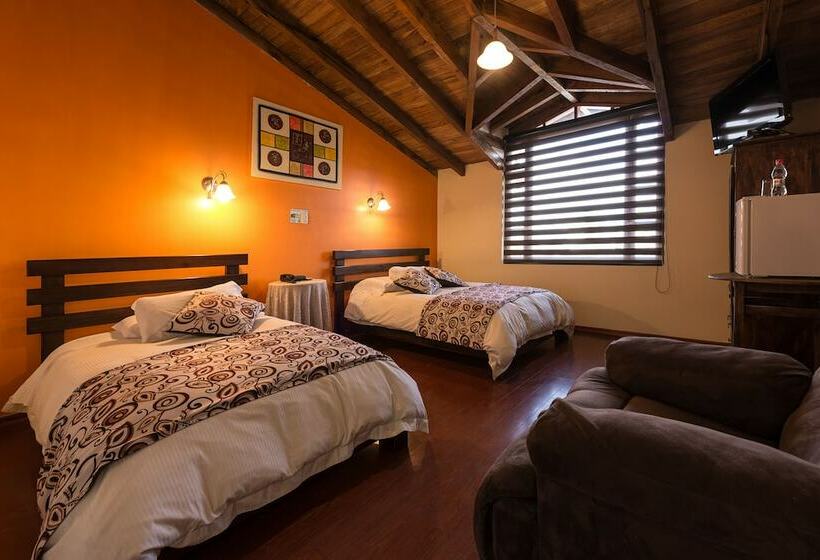 اتاق استاندارد سه نفره, Bella Casona