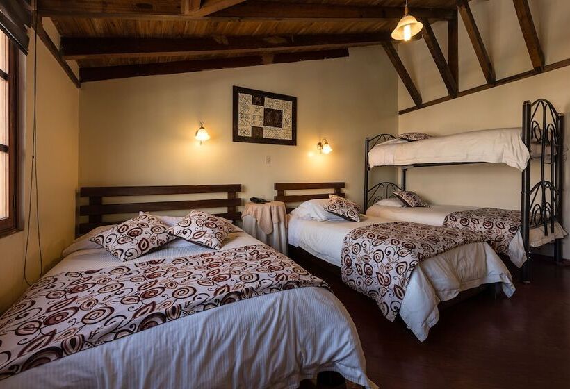 اتاق استاندارد سه نفره, Bella Casona